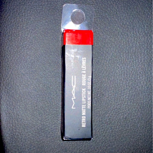 Mac Ruby Roo Lipstick - Picture 1 of 1
